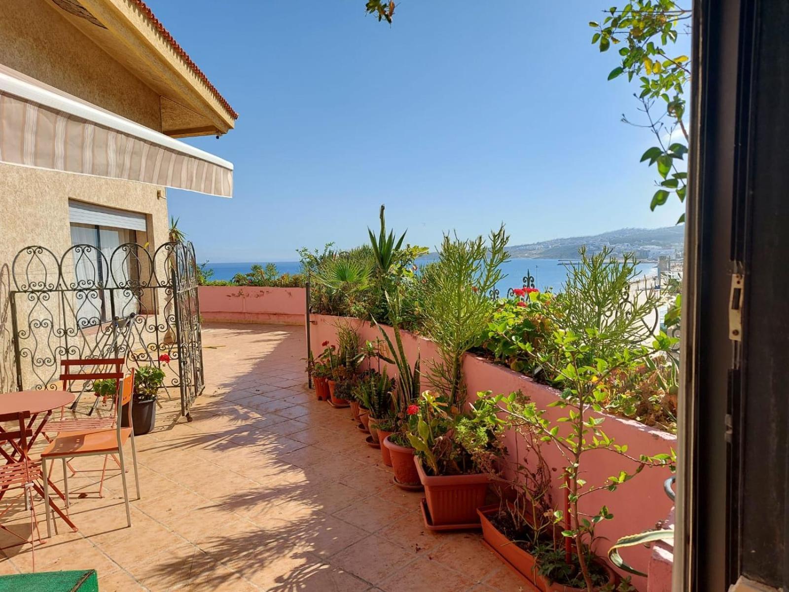 Appartement Bord De Mer Et Piscine En Option Tangeri Esterno foto